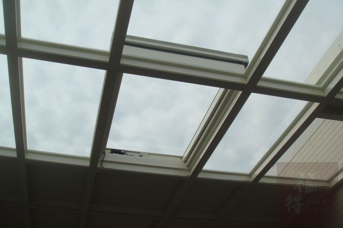 採光罩天窗